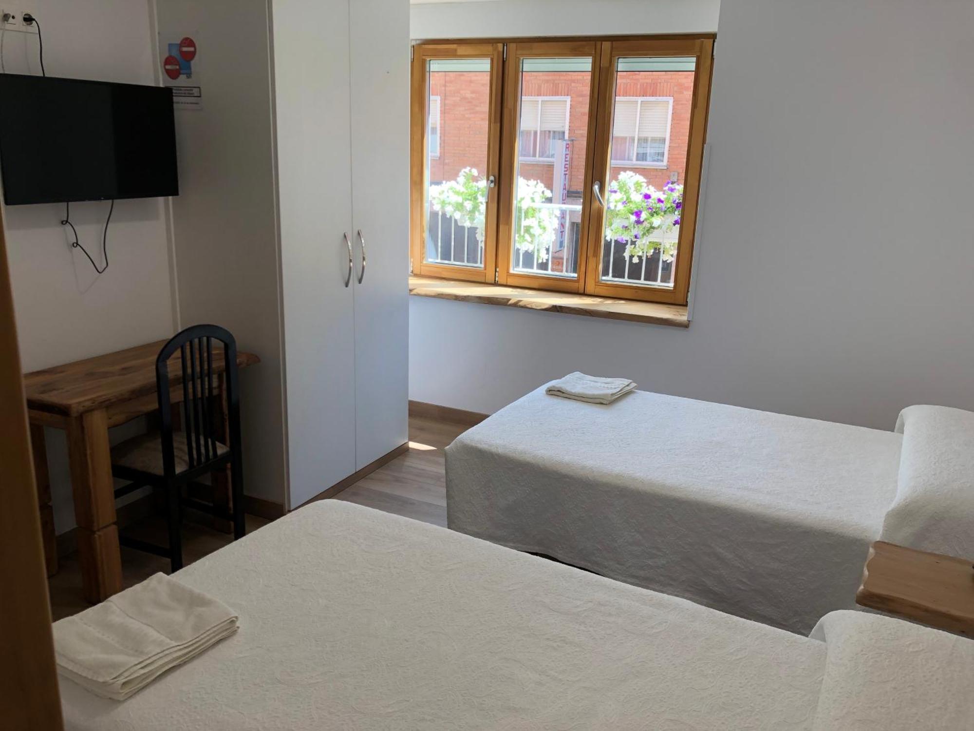 Hostal San Juan Sahagún 外观 照片